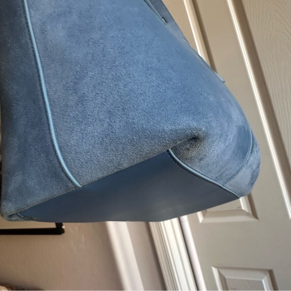 FRAME Les Second Medium Suede Tote - Picture 3 of 15